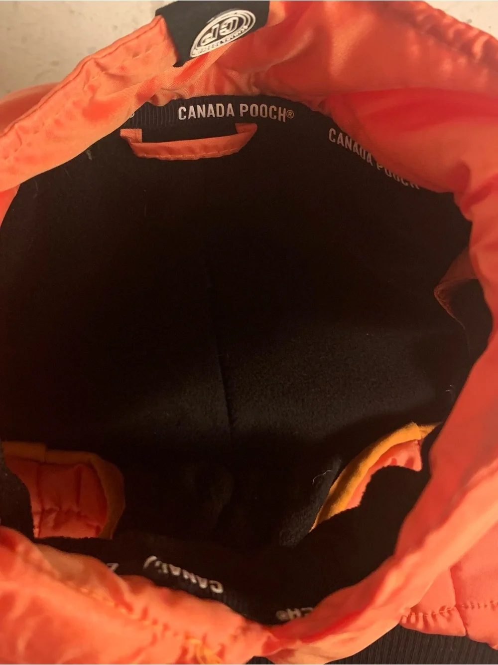 Canada Pooch Puffer Dog Coat Sz Med 16 17-25 Lbs orange/black fleece lined NEW